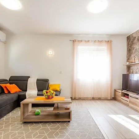 Chubi 2br Parking Terrace Bbq Vegetable Garden Appartamento