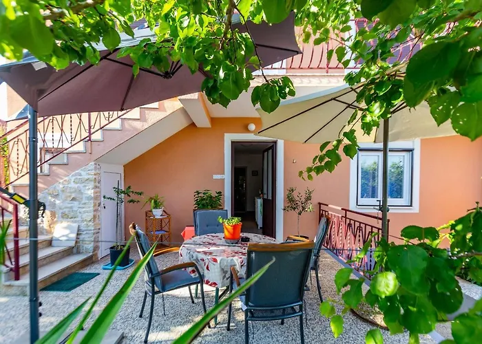 Appartement Chubi 2br Parking Terrace Bbq Vegetable Garden Zadar